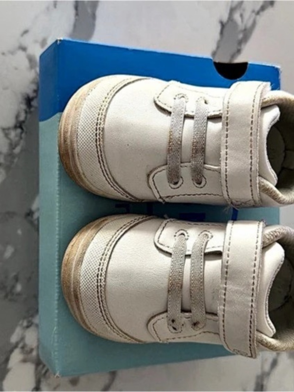 Stride Rite 360 Baby US 5 White Sneakers